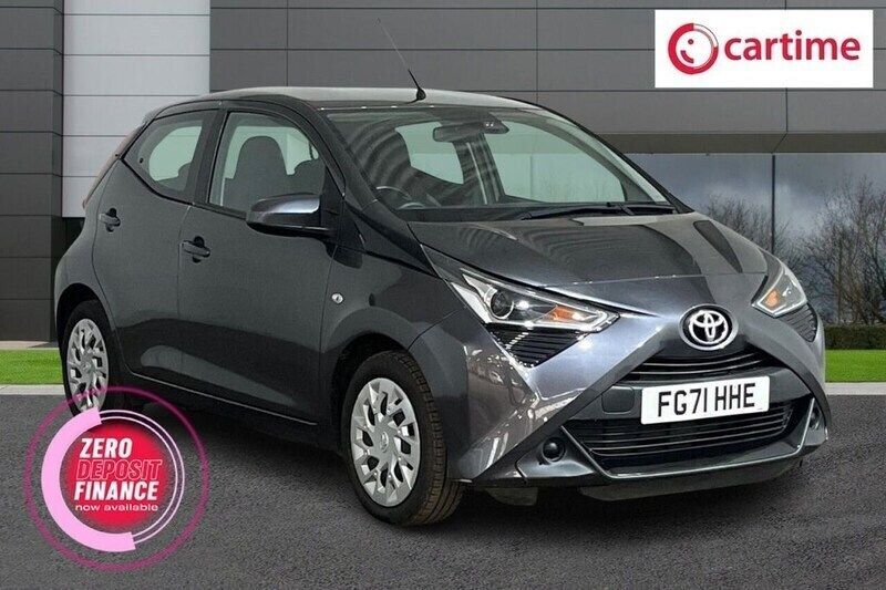 Grey Used 2022 Toyota Aygo X-play Hatchback | £8,990 - Image 1/3