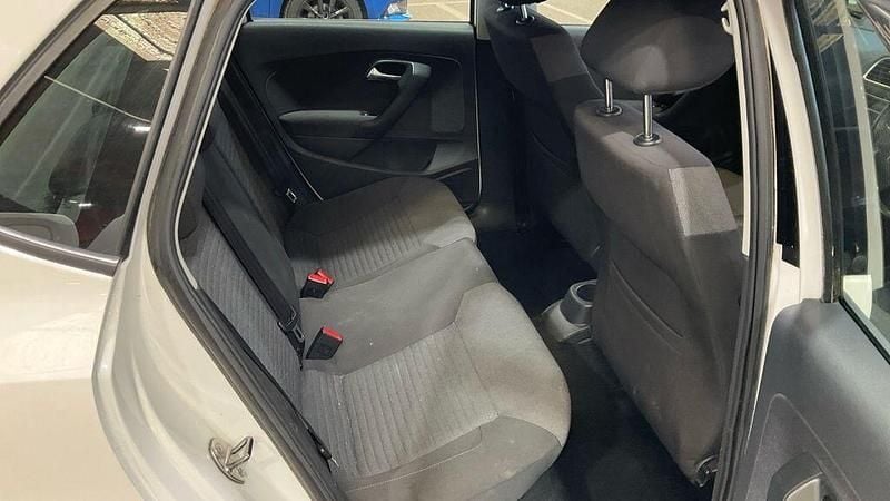 Used VW Polo SE 85 HP (62 kW) 2010 White Hatchback