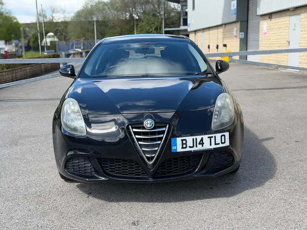 Used Alfa Romeo Giulietta Progression 170 HP (125 kW) 2014 Black Hatchback