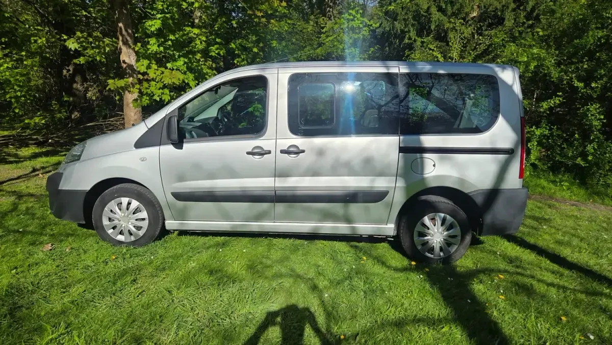 Używany Citroën Dispatch 125 KM (91 kW) 2013 Srebrny Minivan