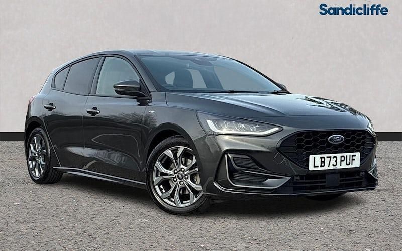 Used Ford Focus ST-Line 125 HP (91 kW) 2023 Grey Hatchback