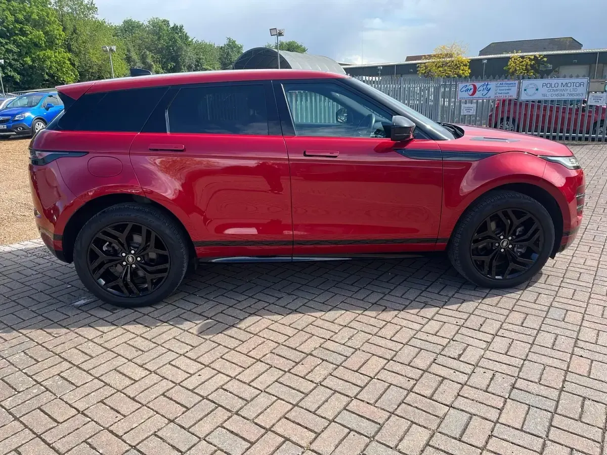 Used Land Rover Range Rover evoque HSE Dynamic 309 HP (227 kW) 2023 Red SUV