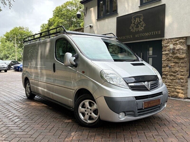 Silver Used 2014 Vauxhall Vivaro Sportive Van | £5,680 (Super price) - Image 1/4