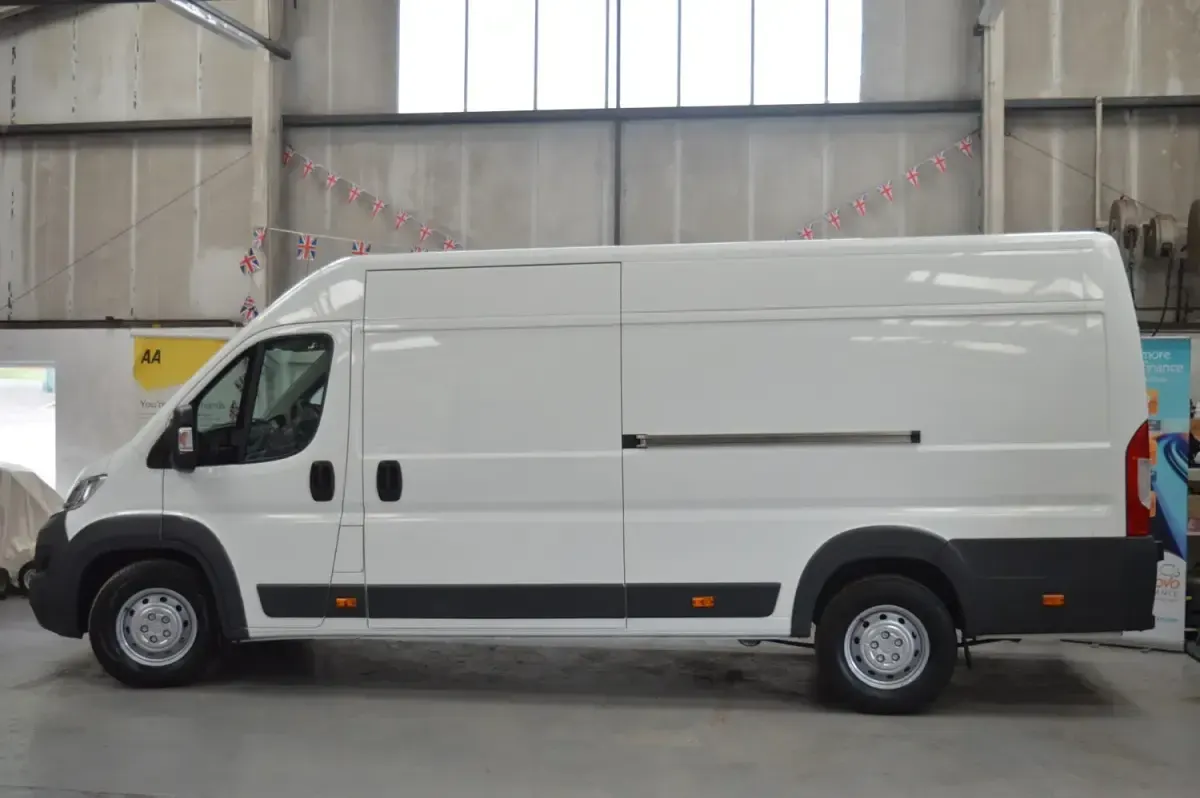 Usado Citroën Relay 2026 Blanco Van