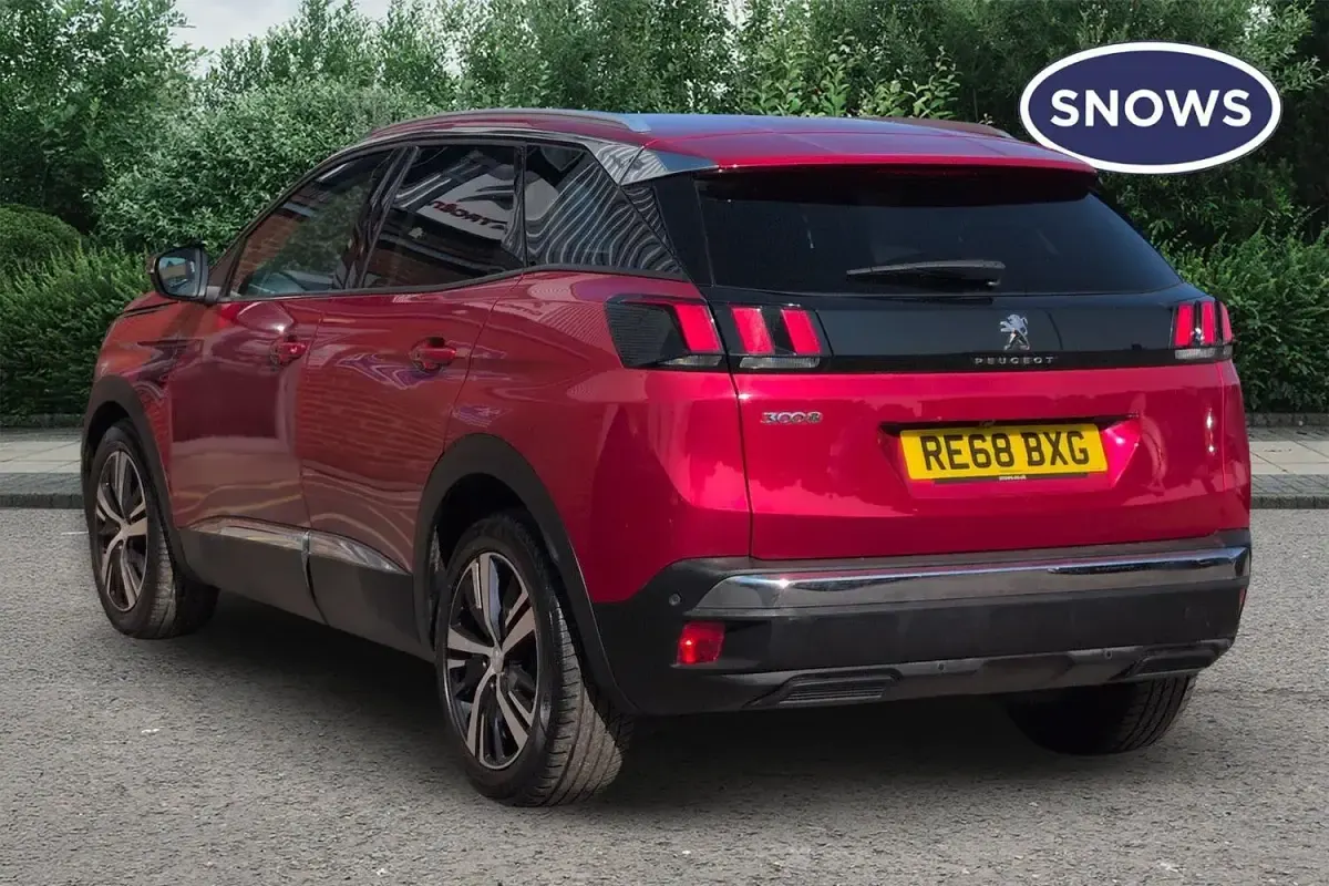 Used Peugeot 3008 Allure 131 HP (96 kW) 2018 Red SUV