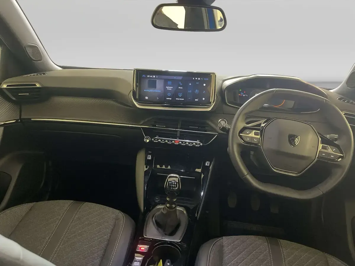 Used Peugeot 2008 Allure 131 HP (96 kW) 2024 Blue SUV