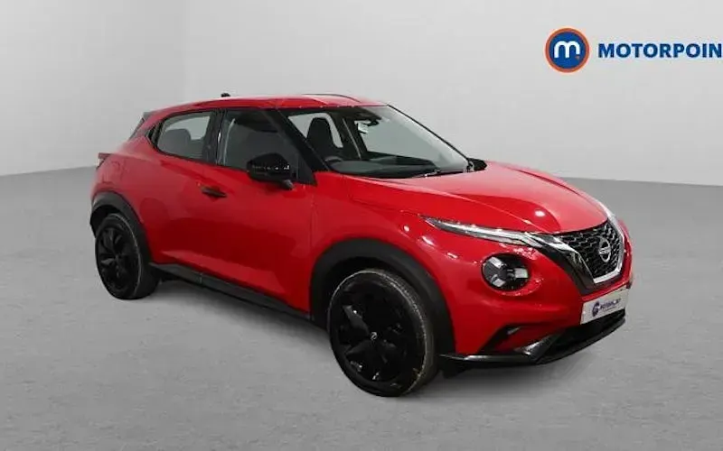 Usado Nissan Juke Acenta Premium 114 HP (83 kW) 2025 SUV