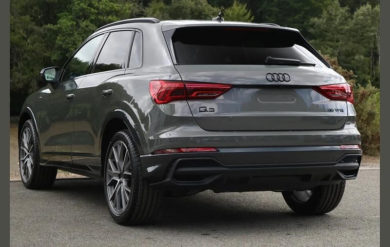 Used Audi Q3 Black Edition 150 HP (110 kW) 2025 Grey SUV