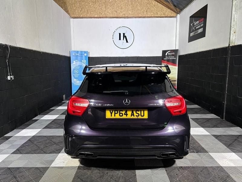 Used Mercedes A45 AMG AMG 360 HP (264 kW) 2014 Mauve/purple Hatchback