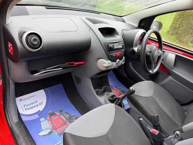 Used Citroën C1 VTR Sport 68 HP (50 kW) 2012 Red Hatchback