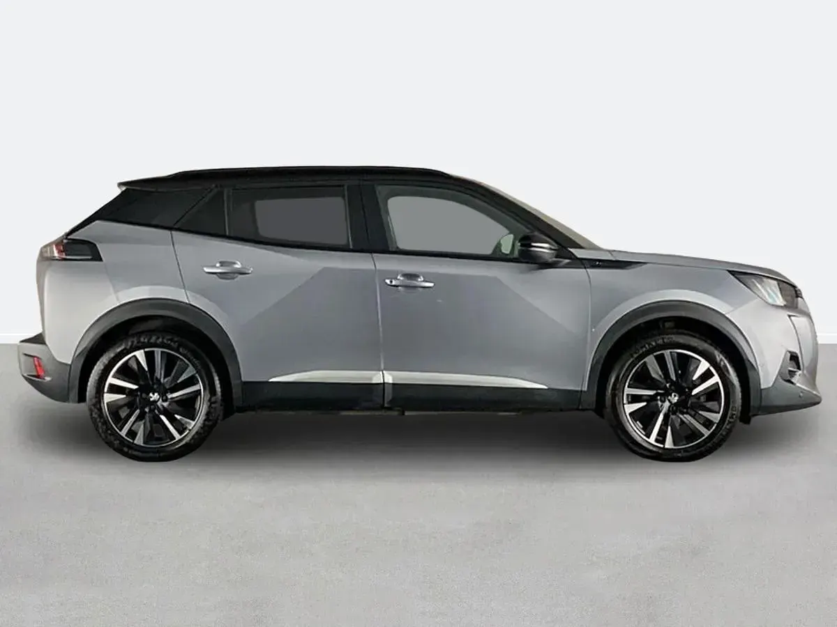Używany Peugeot e-2008 GT-line 100 kW (136 KM) 2021 Szary SUV