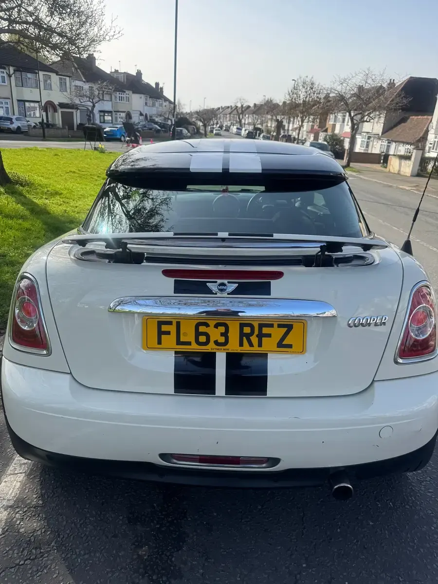 Used Mini Cooper Coupé 2013 White Coupe
