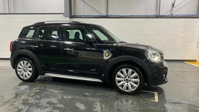 Used Mini Cooper S Chili 224 HP (164 kW) 2017 Black Hatchback
