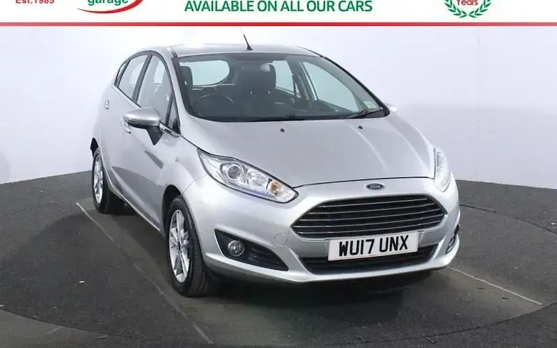 Usado Ford Fiesta Zetec 101 HP (74 kW) 2017 Citadino