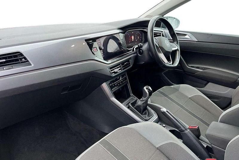 Used VW Polo Style 94 HP (69 kW) 2023 Grey Hatchback