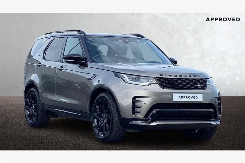 Silver Used 2024 Land Rover Discovery 5 SE Dynamic SUV | £60,450 - Image 1/4
