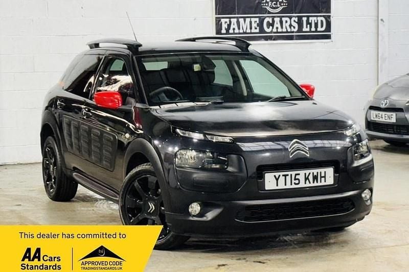 Used Citroën C4 Cactus Flair 2015 Black Hatchback