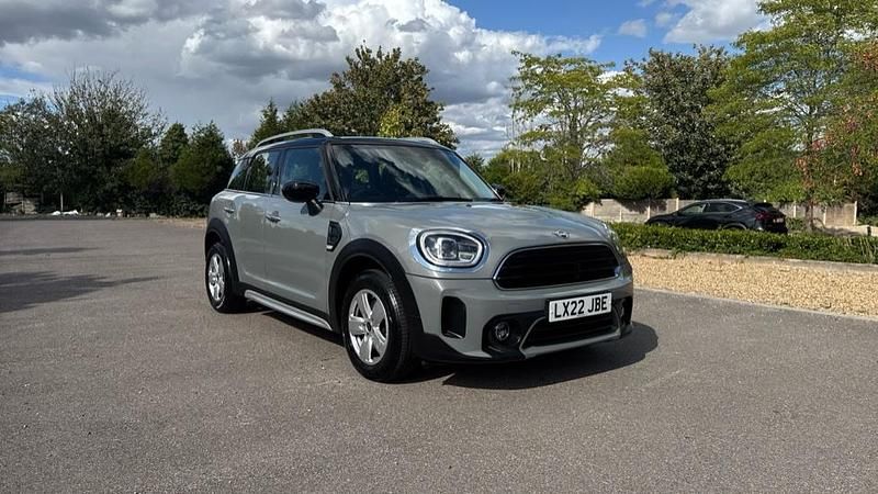 Grey Used 2022 Mini Cooper Countryman Classic SUV | £18,133 (Fair price) - Image 1/4