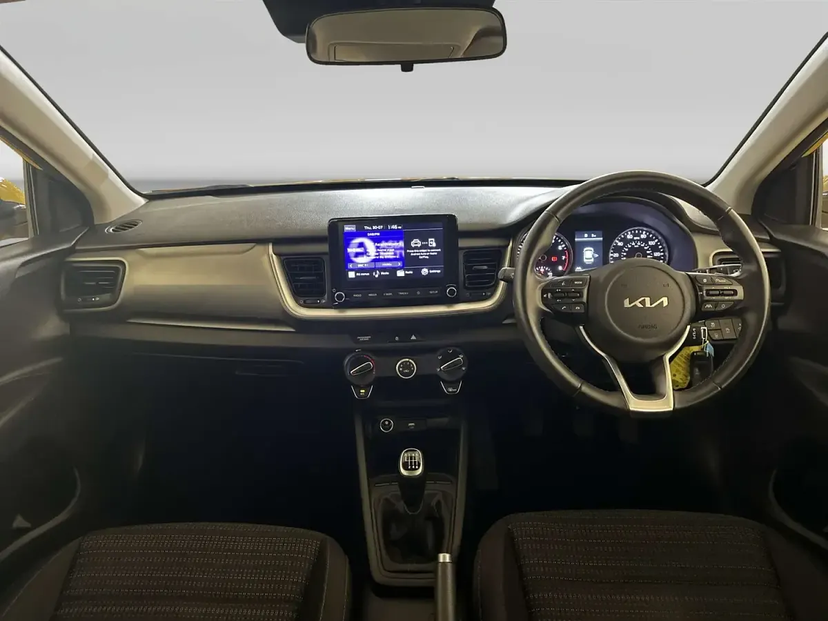 Used Kia Stonic 2023 Yellow SUV