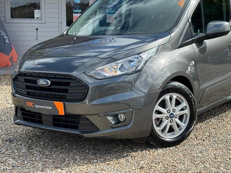 Used Ford Transit Connect Limited 120 HP (88 kW) 2023 Grey MPV