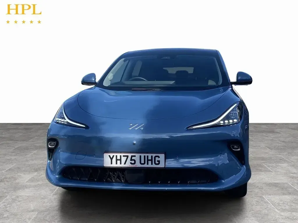 Used MG IM6 300 kW (408 HP) 2025 Blue SUV