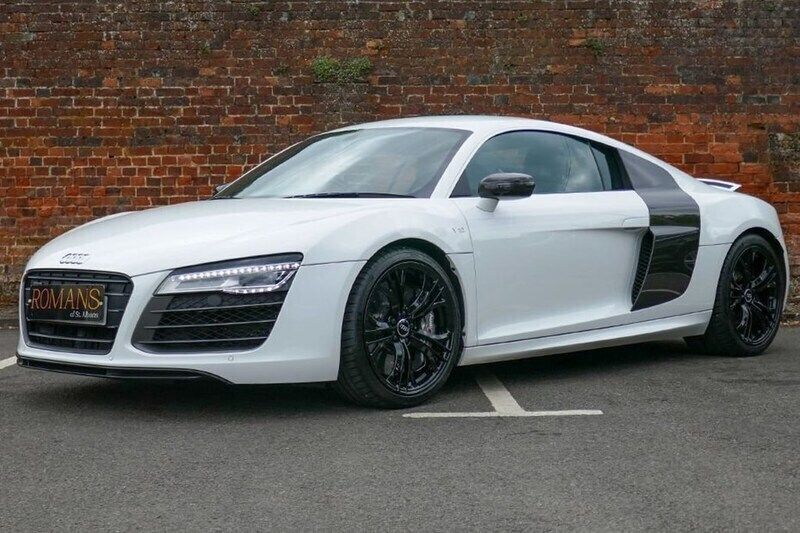 White Used 2013 Audi R8 Coupé Design Coupe | £59,995 - Image 1/1