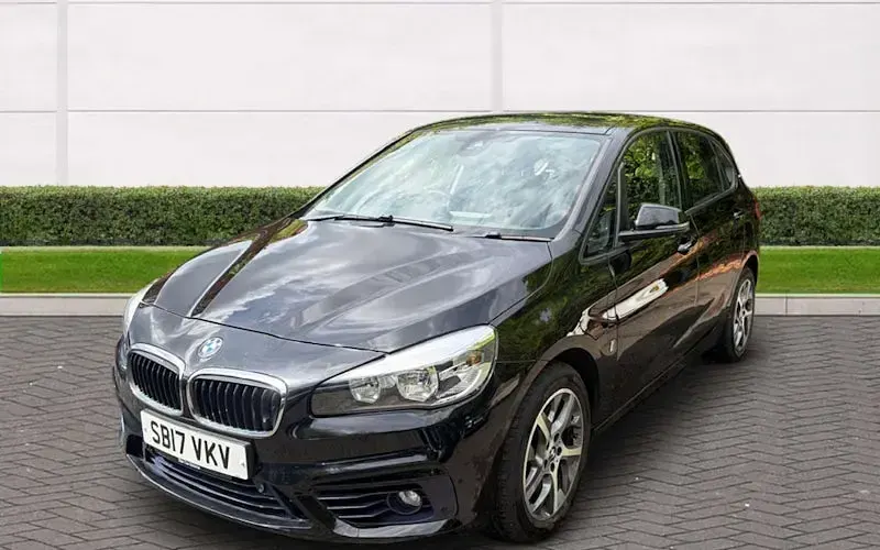 Used BMW 225 Active Tourer Sport Line 224 HP (164 kW) 2017 MPV