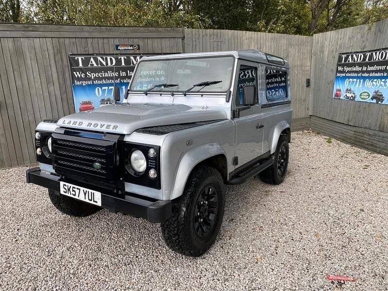 Silver Used 2007 Land Rover Defender SUV | £17,495 (Super price) - Image 1/4