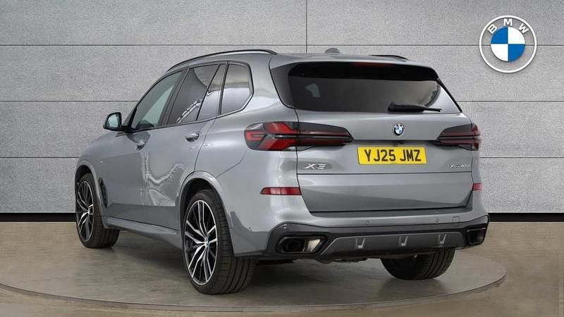 Usado BMW X5 M Sport 347 HP (255 kW) 2025 Cinzento SUV