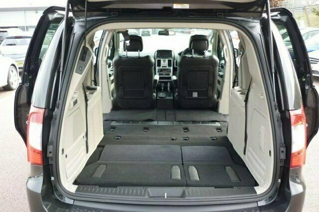 Used Chrysler Grand Voyager 161 HP (118 kW) 2009 MPV