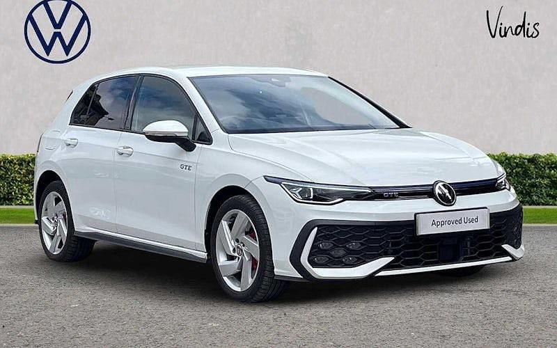 Used 2026 VW Golf VIII GTE Hatchback | £30,817 (Expensive) - Image 1/4