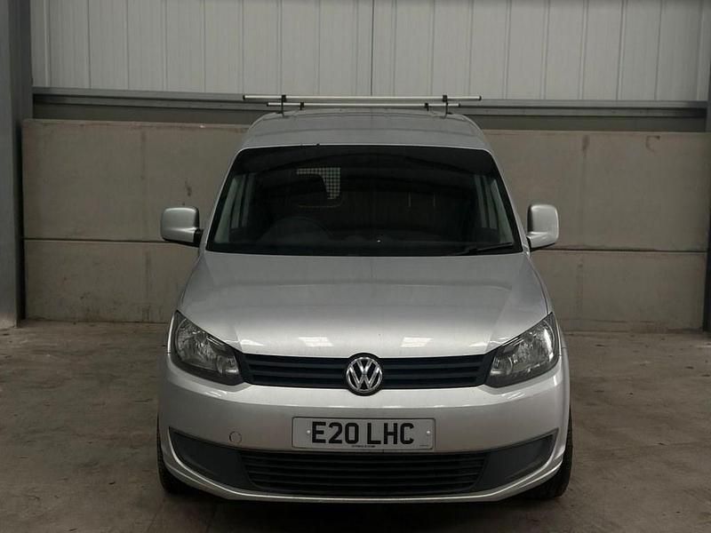 Used VW Caddy Trendline 100 HP (73 kW) 2014 Silver MPV
