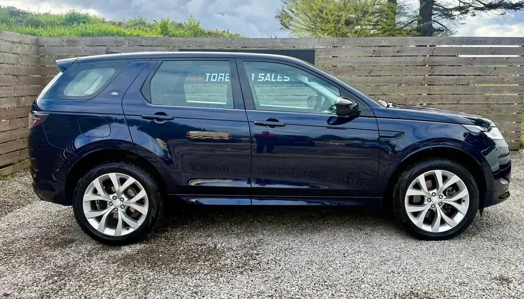 Used Land Rover Discovery Sport Urban Edition 204 HP (150 kW) 2022 Blue SUV