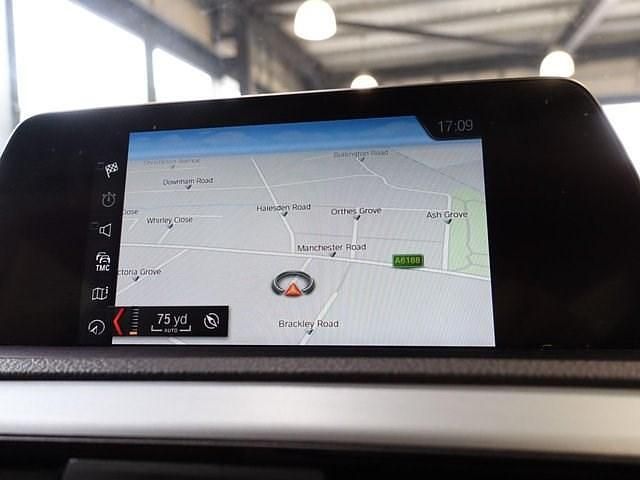 Used BMW 120 M Sport 184 HP (135 kW) 2018 White Hatchback