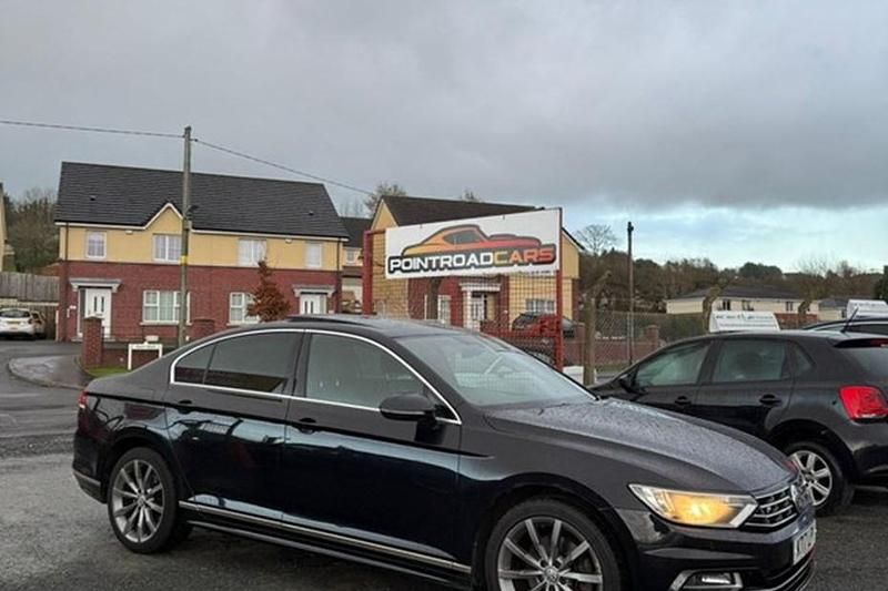 Used VW Passat R-line 190 HP (139 kW) 2017 Black Sedan