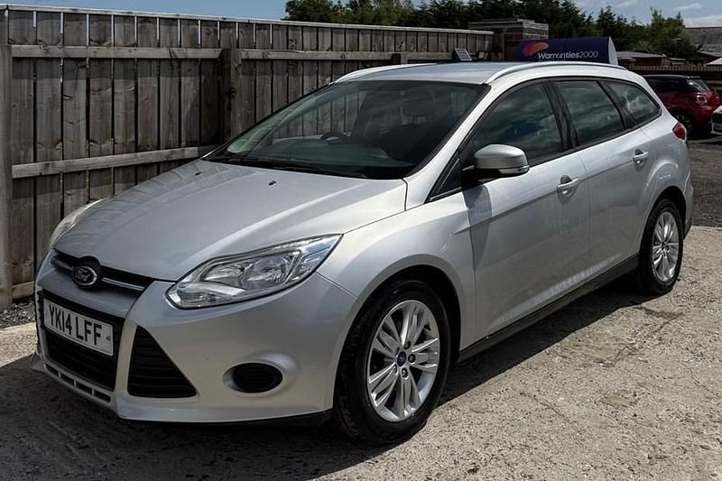 Silver Used 2014 Ford Focus Estate | £2,500 (Fair price) - Image 1/1