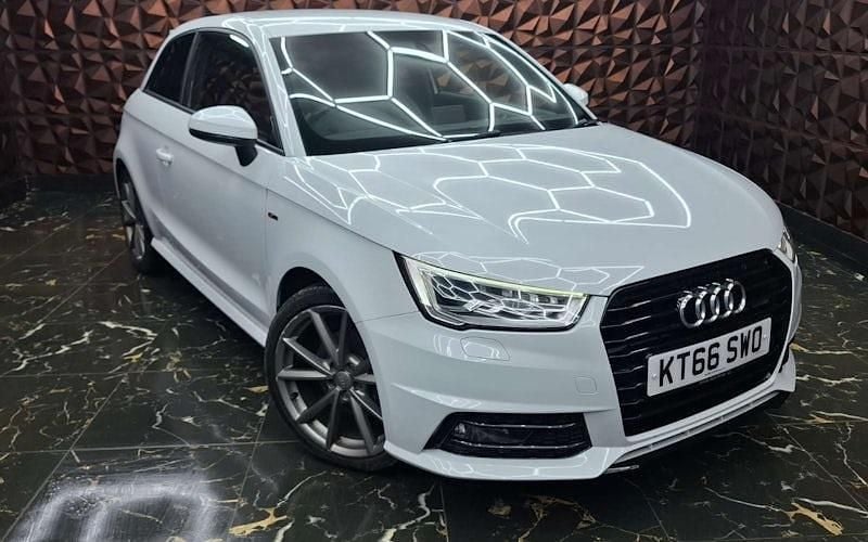 Second-hand Audi A1 Sportback Black Edition 116 CP (85 kW) 2017 Hatchback