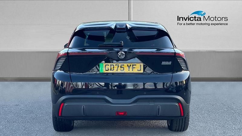 New MG MG4 EV Trophy 180 kW (245 HP) 2026 Black Hatchback