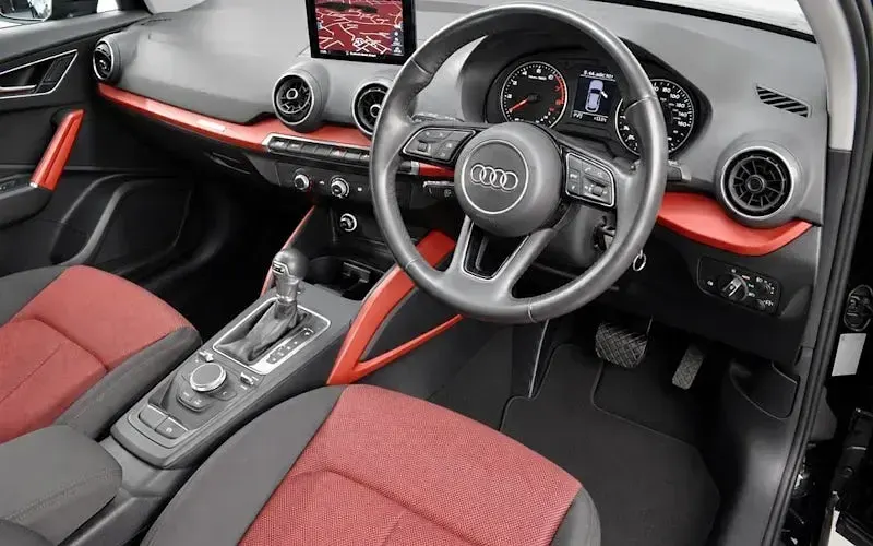 Used Audi Q2 Sport 150 HP (110 kW) 2017 Black SUV