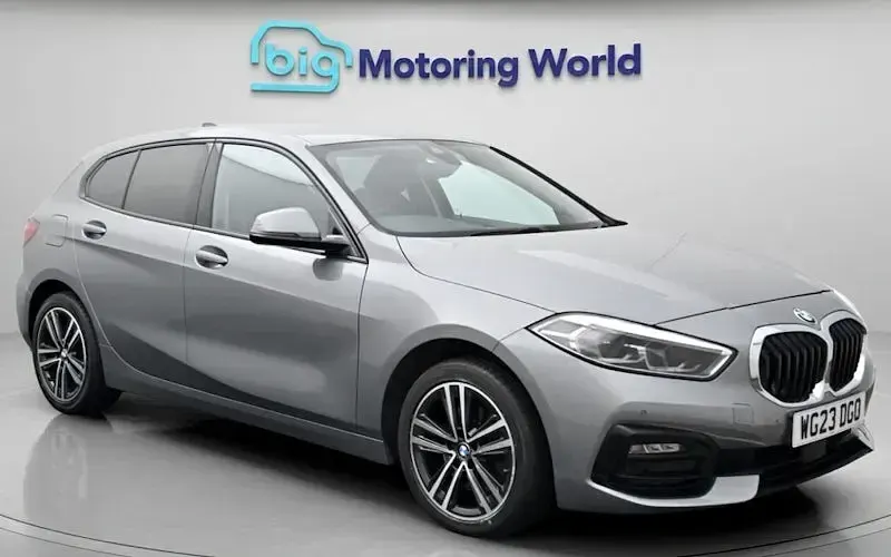 Used BMW 118 Sport Line 150 HP (110 kW) 2021 Hatchback