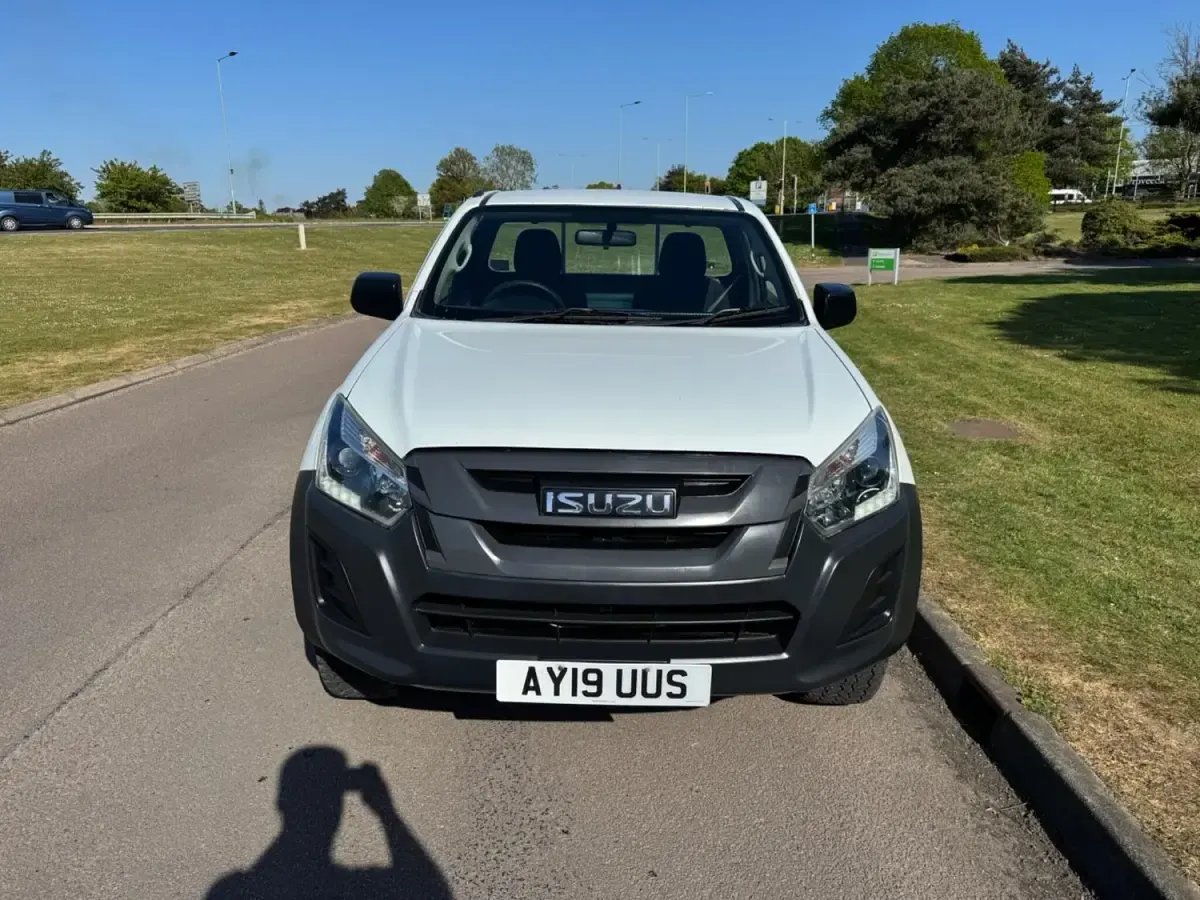Usado Isuzu D-Max 164 HP (120 kW) 2019 Branco Pickup