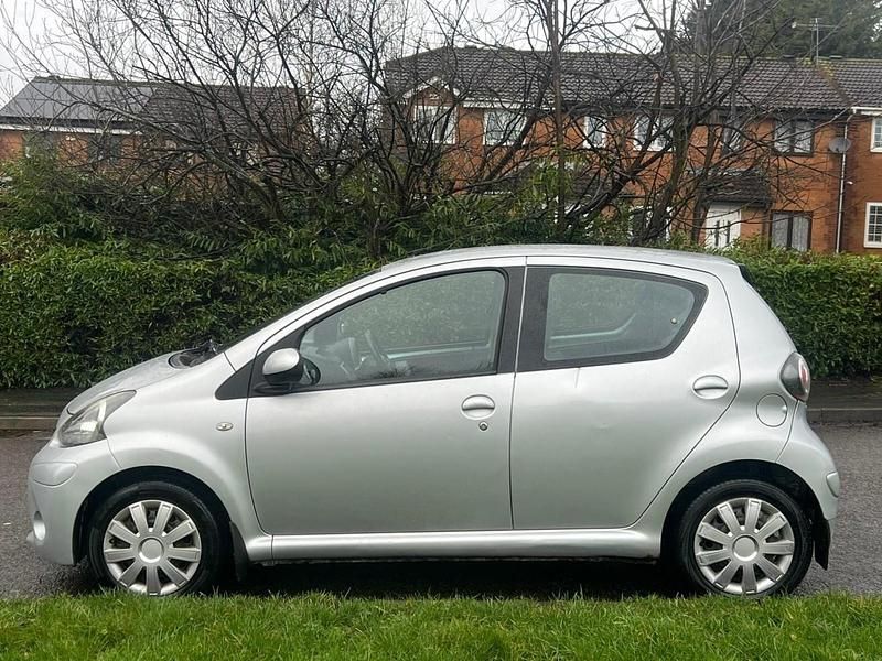 Used Toyota Aygo 2012 Silver Hatchback