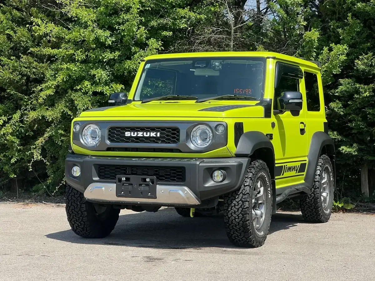 Used Suzuki Jimny 102 HP (75 kW) 2022 Yellow SUV