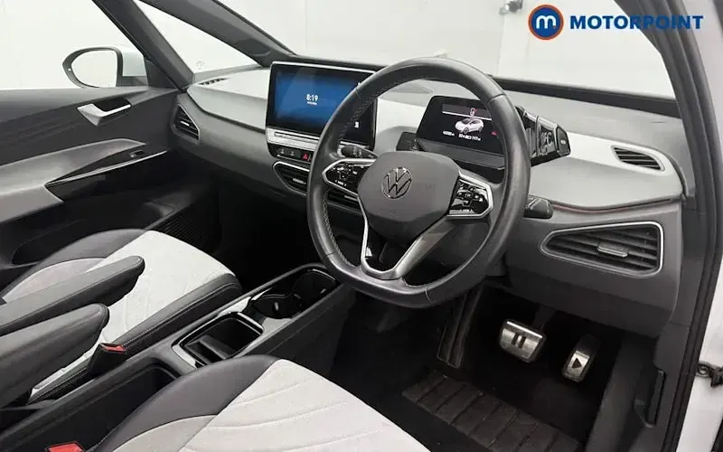Used VW ID.3 Pro Performance 150 kW (204 HP) 2023 White Hatchback