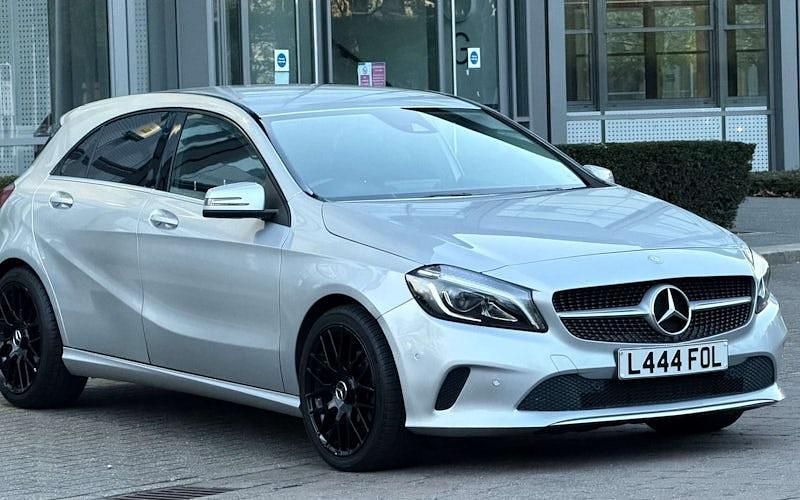 Used Mercedes A200 Premium 136 HP (100 kW) 2016 Silver Hatchback