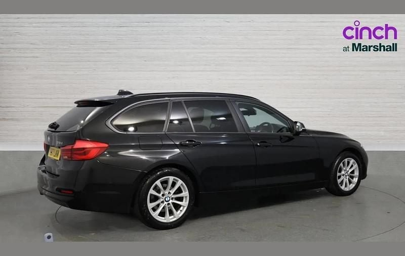Usado BMW 316 Performance 116 CV (85 kW) 2017 Negro Familiar