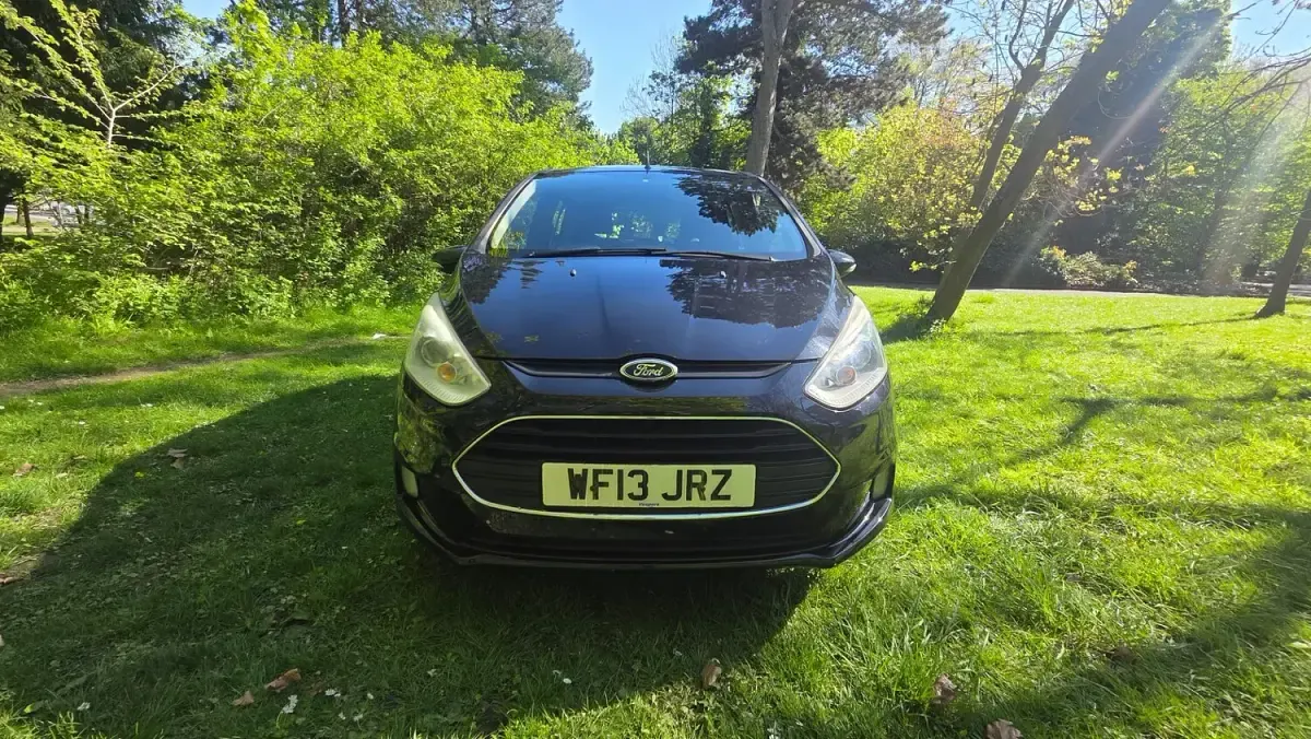 Used Ford B-MAX Zetec 90 HP (66 kW) 2013 Black MPV