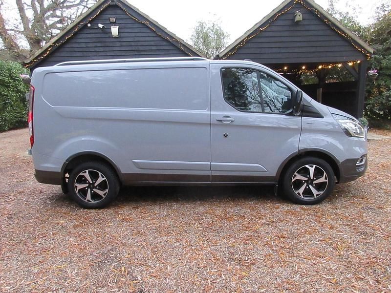 Used Ford Transit Custom Active 130 HP (95 kW) 2023 Grey