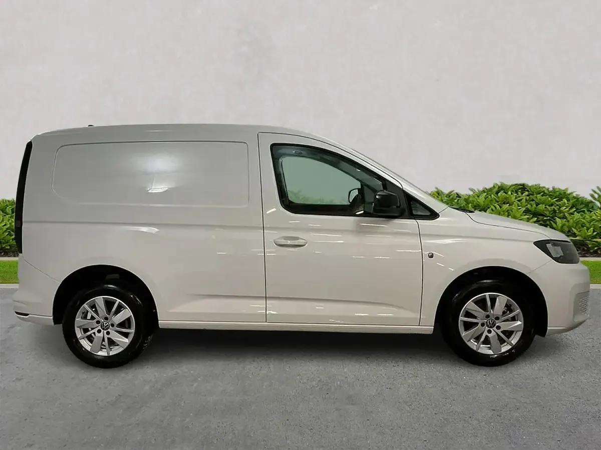 Used VW Caddy Pro 102 HP (75 kW) 2025 White MPV