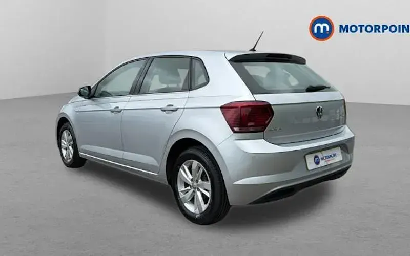 Used VW Polo SE 95 HP (69 kW) 2020 Silver Hatchback